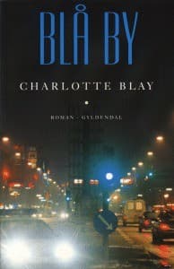 Blå by af Charlotte Blay