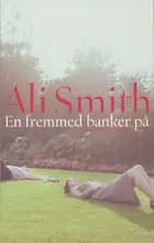 En fremmed banker på