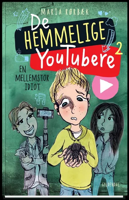 En mellemstor idiot af Maria Rørbæk