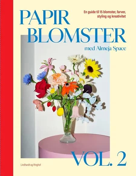 Papirblomster med Almeja Space vol. 2 af Sara Finne Frandsen