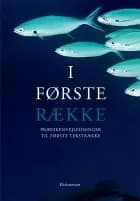 I første række