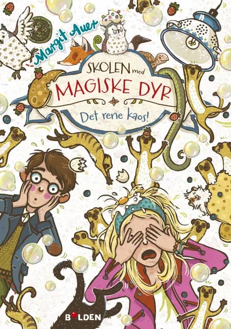 Det rene kaos! af Margit Auer
