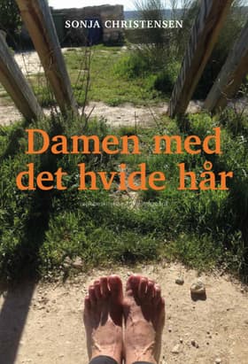 Damen med det hvide hår af Sonja Christensen