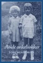 Hvide ankelsokker af Lone Wennemoes
