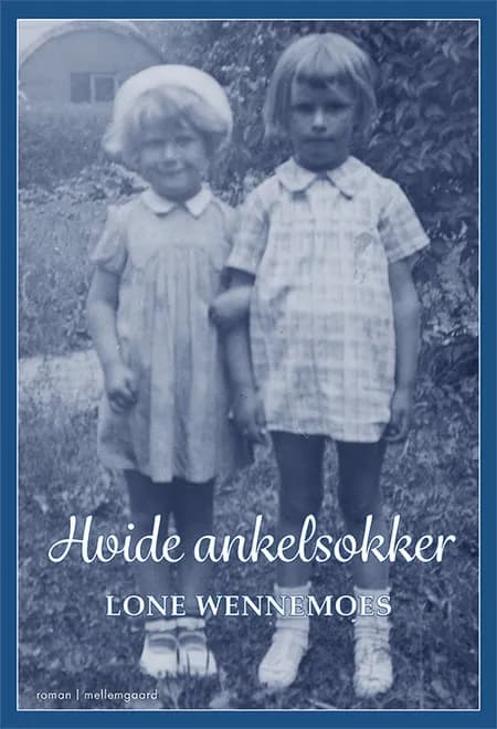 Hvide ankelsokker af Lone Wennemoes