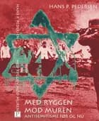 Med ryggen mod muren