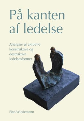 På kanten af ledelse af Finn Wiedemann