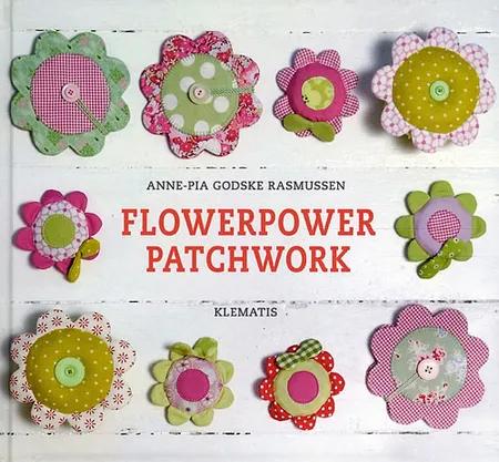 Flowerpower patchwork af Anne-Pia Godske Rasmussen